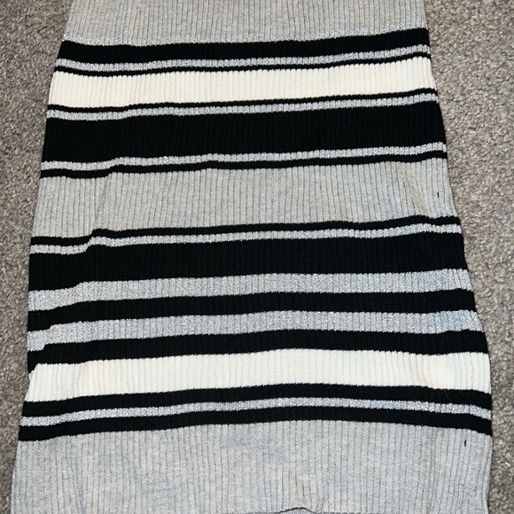 Striped Ribbed Dress - Picture 3 of 6